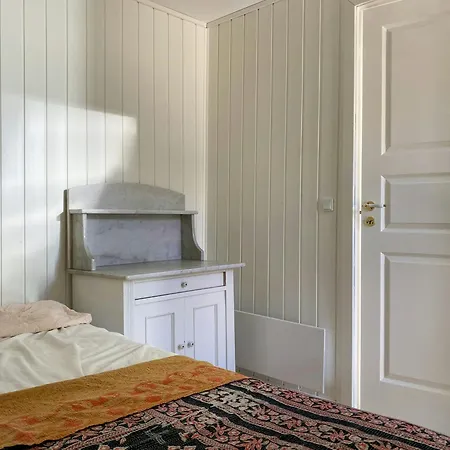A Soulful Summer House Near Hornbaek Semesterbostad Dronningmølle